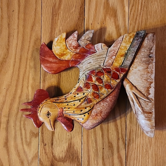 Hand Carved Made In Jamaica Rooster Sculpture - Picture 2 of 16